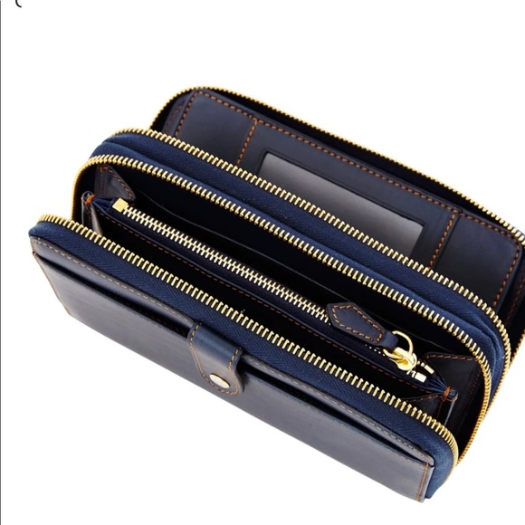 Searching for the 1 wallet listed in the PHOTOS - Picture 3 of 5